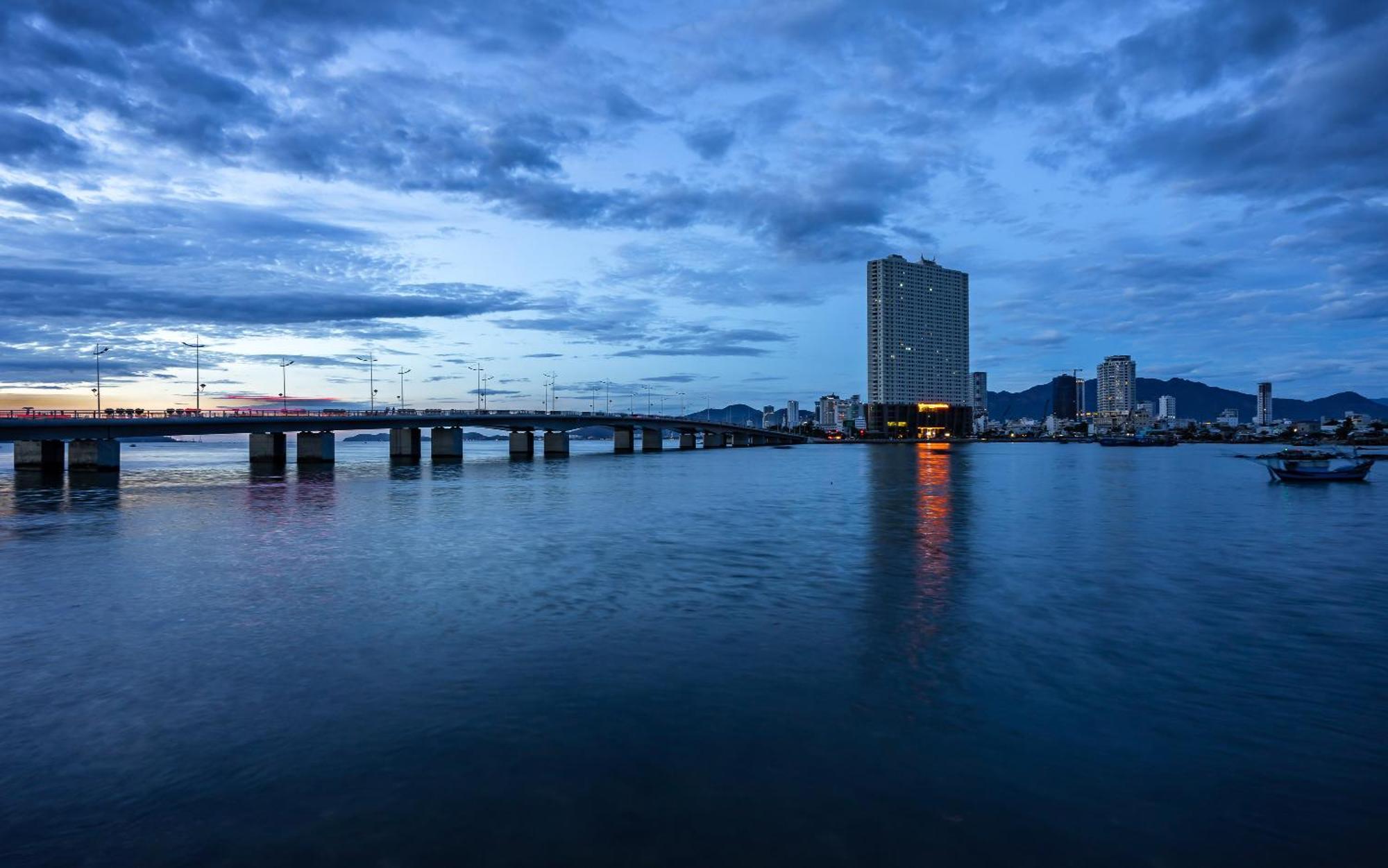 Muong Thanh Premium Apartments Nha Trang Extérieur photo